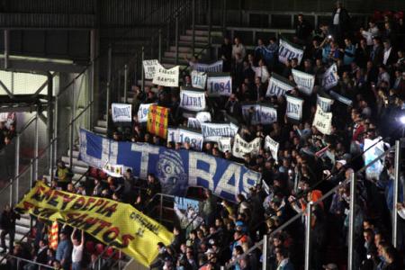 05-CHL-PSV EINDHOVEN-OM 04.jpg
